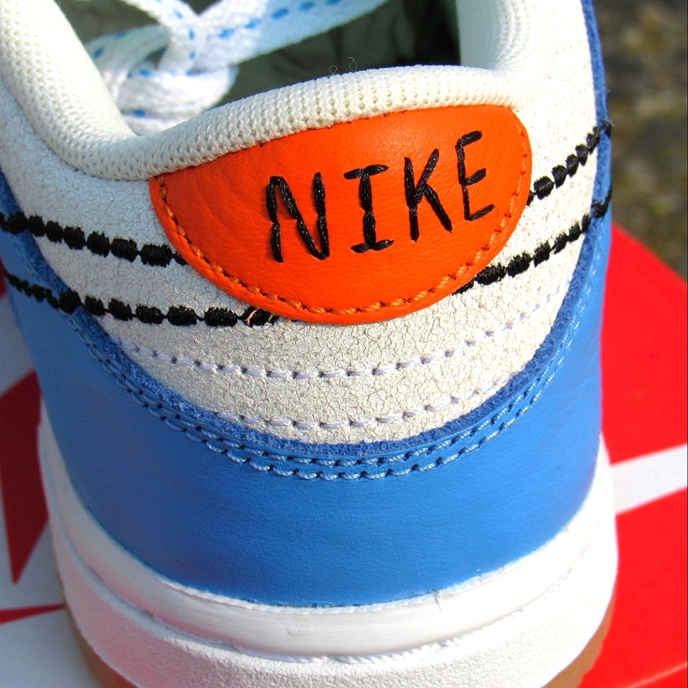 Nike Dunk Low - Picture 5 of 11